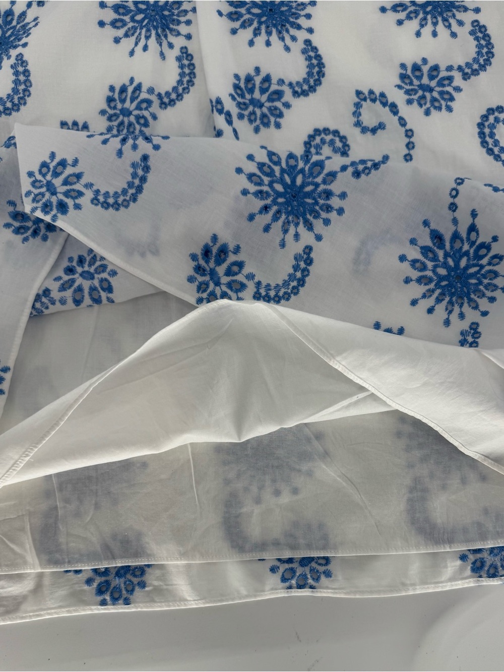 Talbots Women White Dress with Blue Floral Print Size 10P - Picture 8 of 13